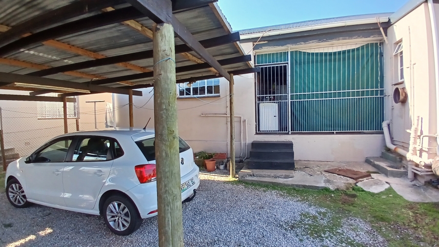 To Let 3 Bedroom Property for Rent in Sydenham Eastern Cape